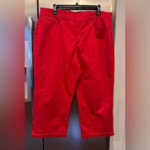 JM Collection deep red capri pants size 14